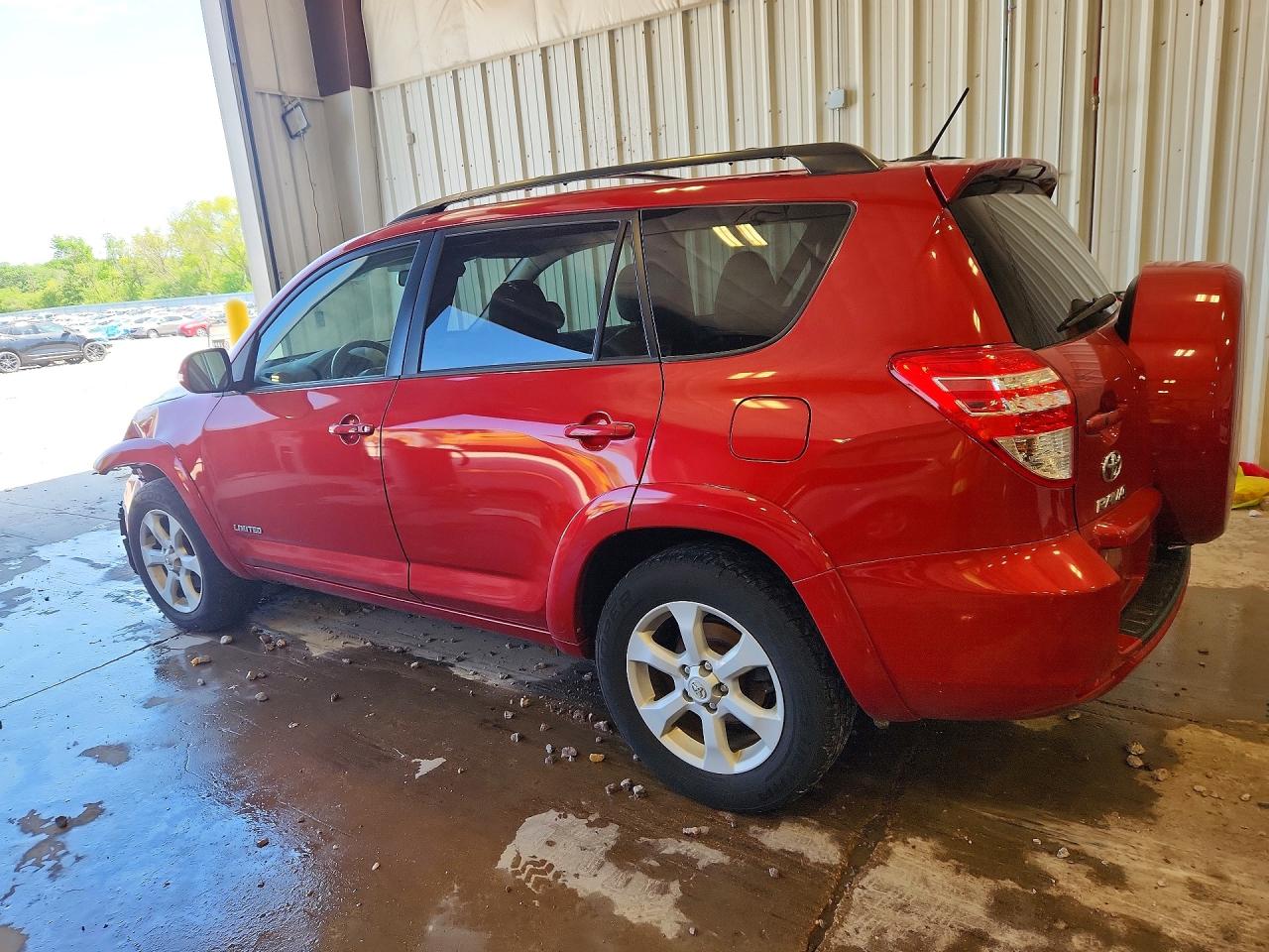 2012 TOYOTA RAV4 LIMITED photo 3