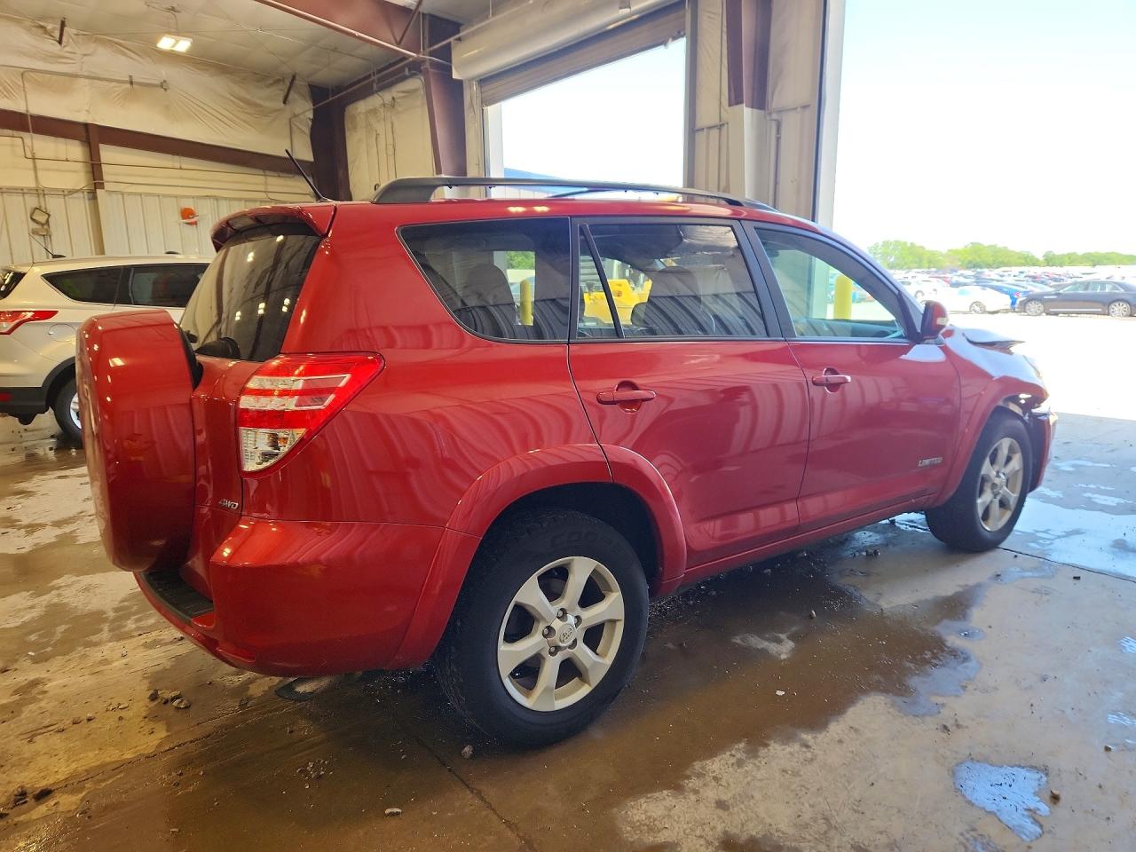2012 TOYOTA RAV4 LIMITED photo 5