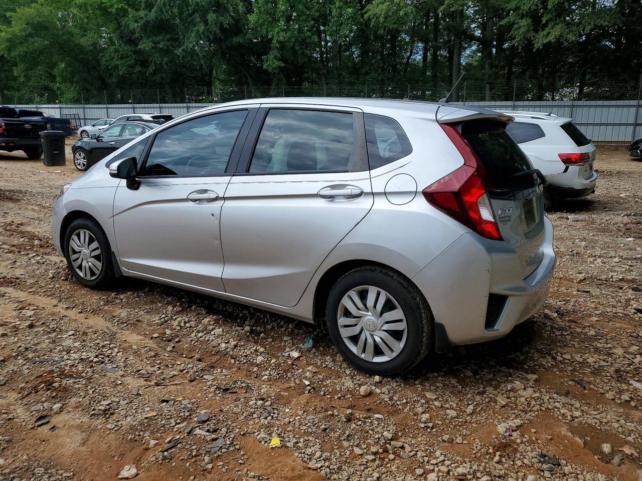 2016 HONDA FIT LX photo 2