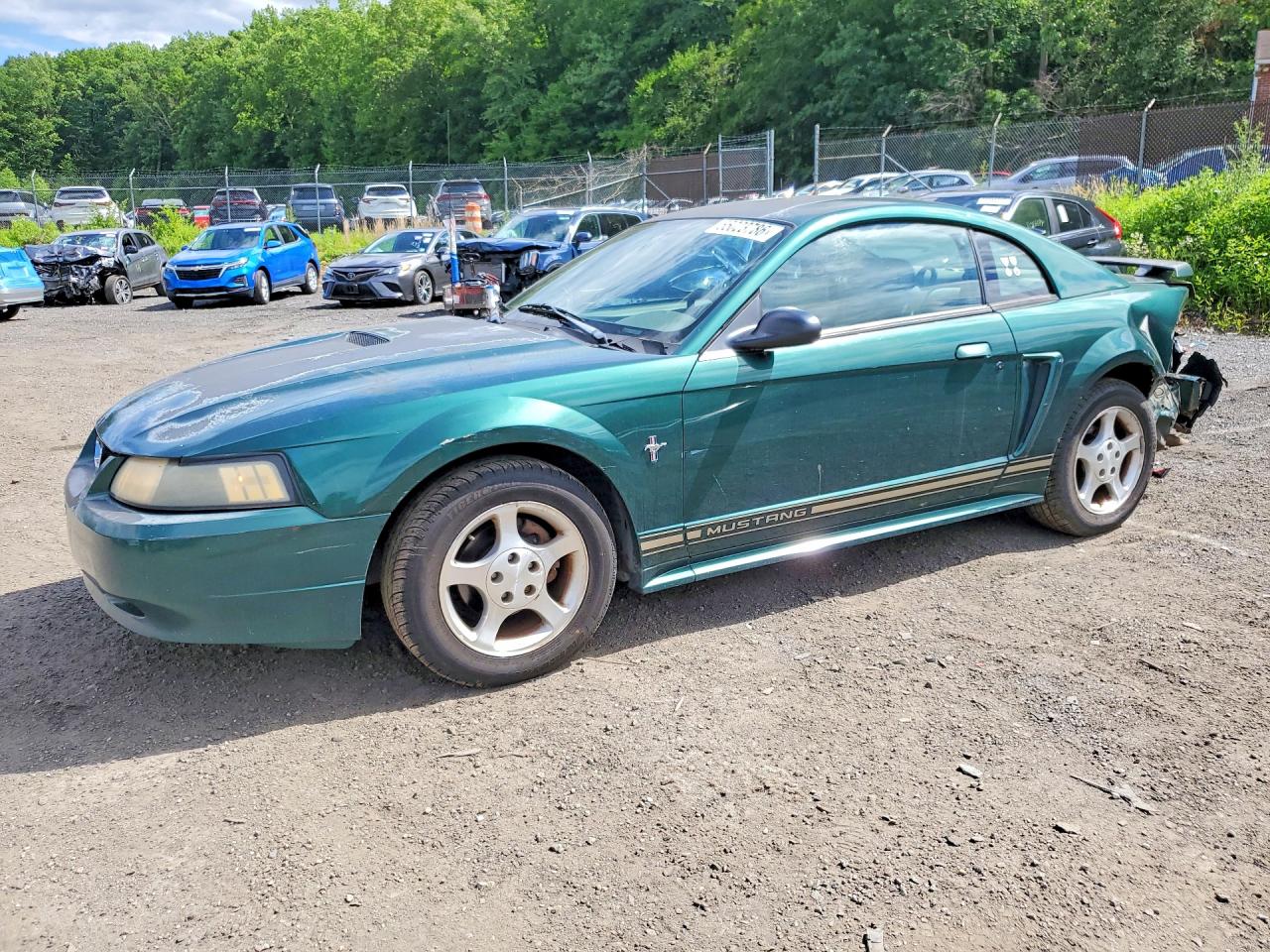 2001 FORD MUSTANG