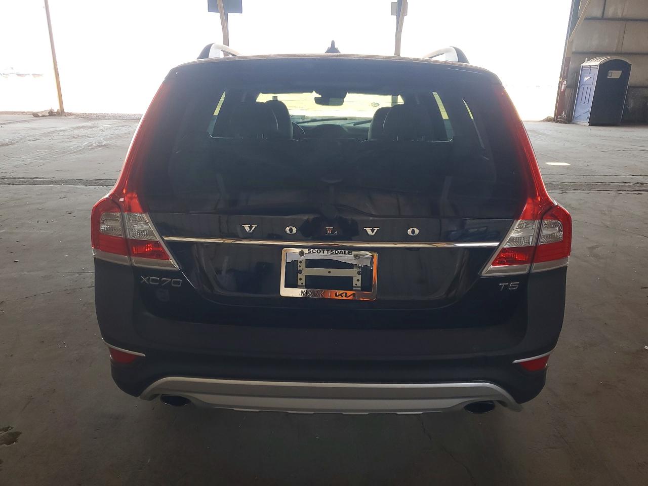 2016 VOLVO XC70 T5 PREMIER photo 6