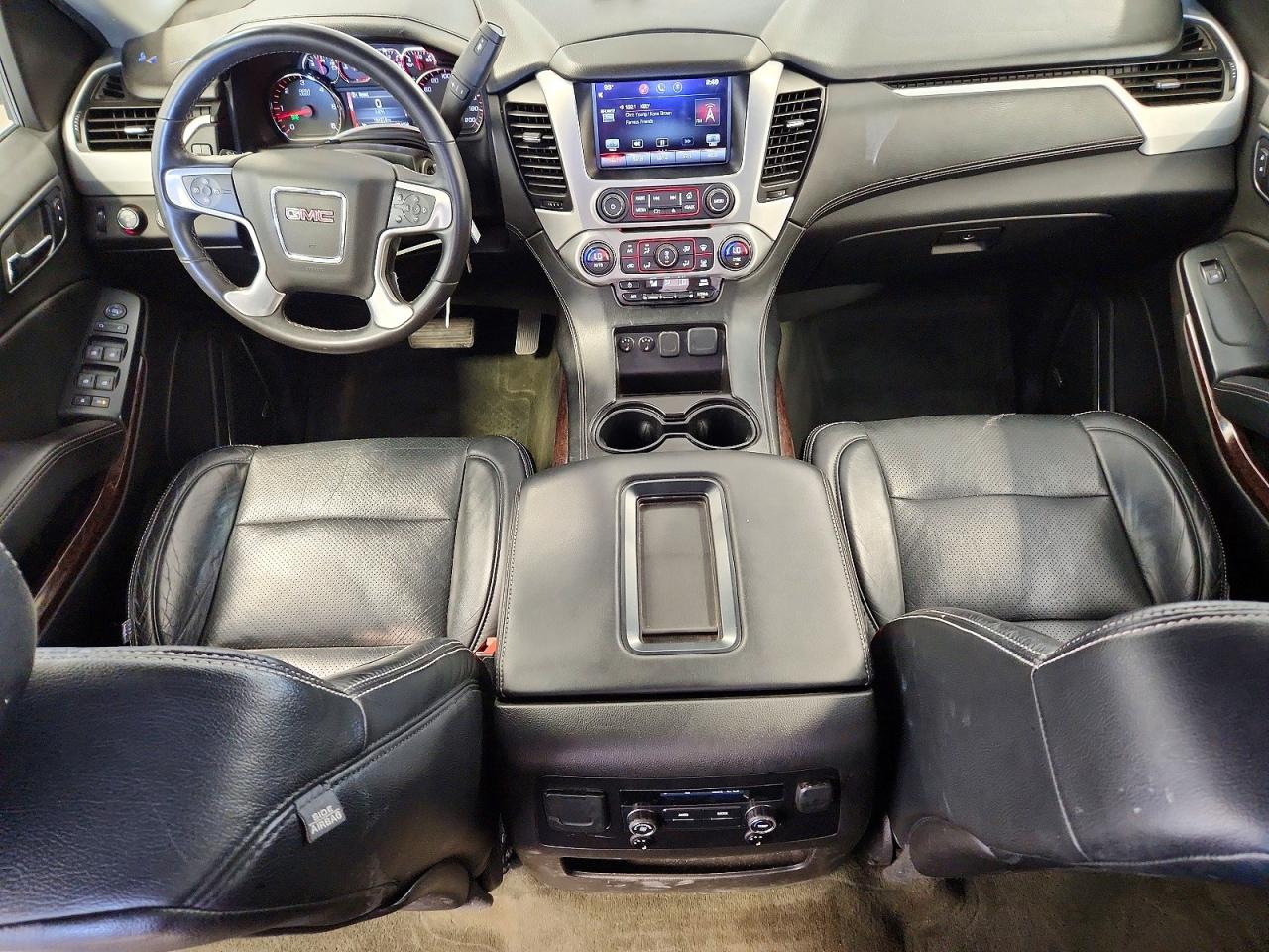 2015 GMC YUKON XL K1500 SLE photo 15