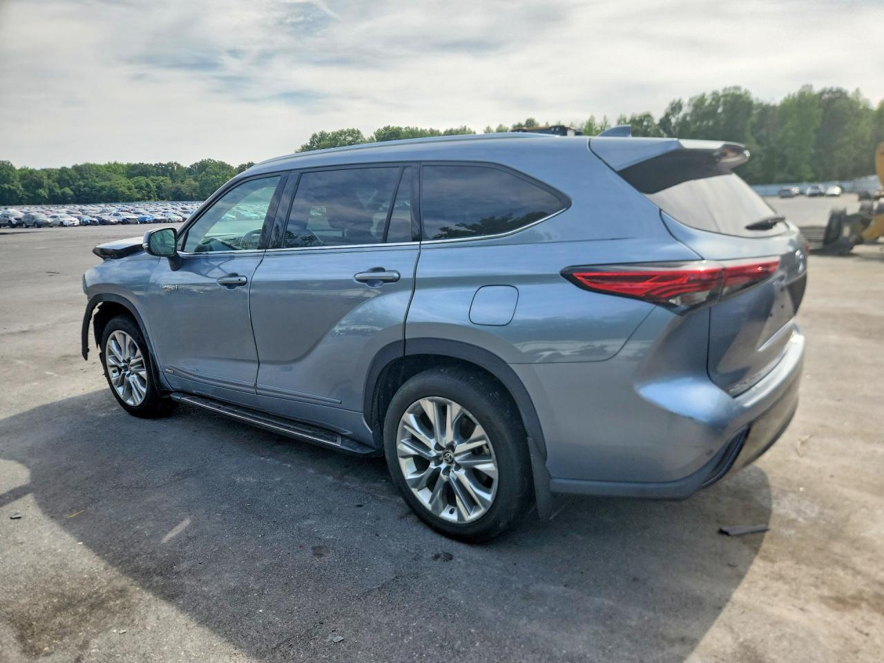 2020 TOYOTA HIGHLANDER HYBRID LIMITED photo 4