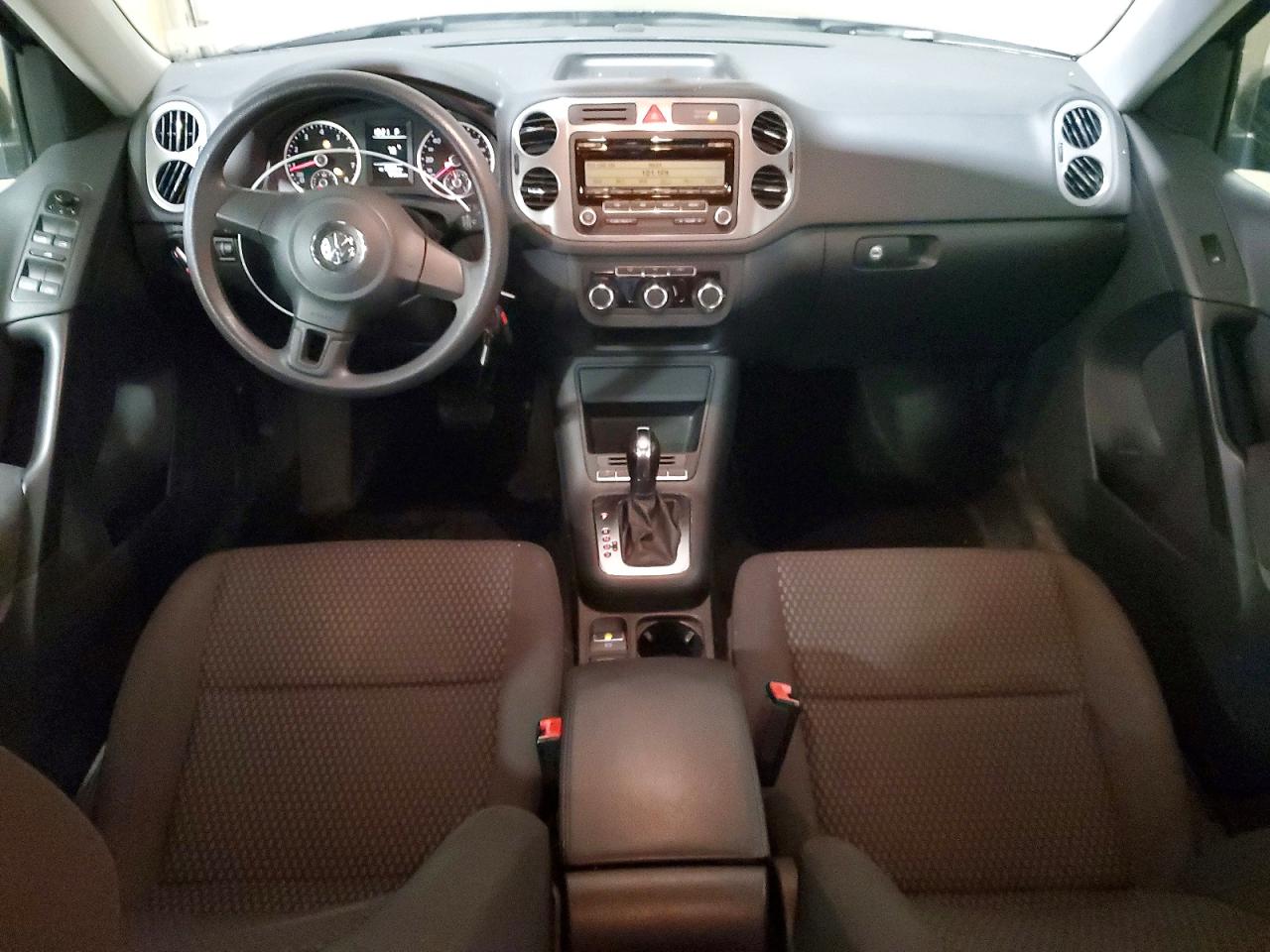 2011 VOLKSWAGEN TIGUAN S photo 15