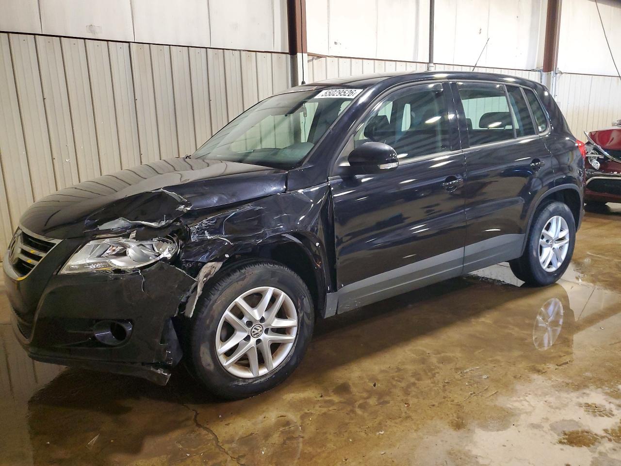 2011 VOLKSWAGEN TIGUAN
