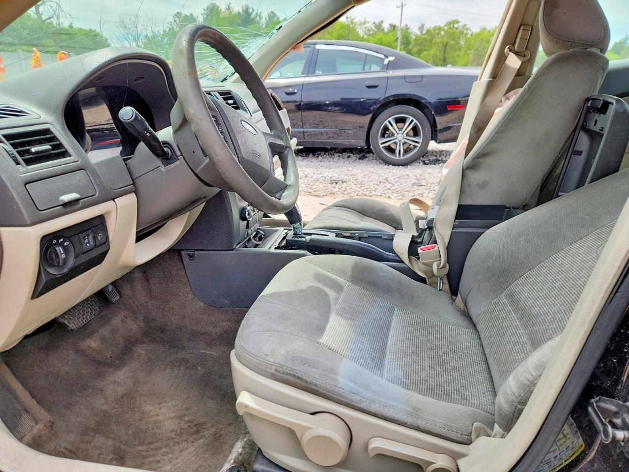 2011 FORD FUSION S photo 13
