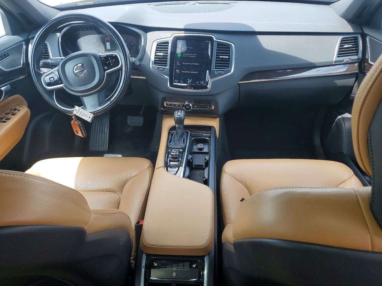 2019 VOLVO XC90 T6 MOMENTUM photo 8
