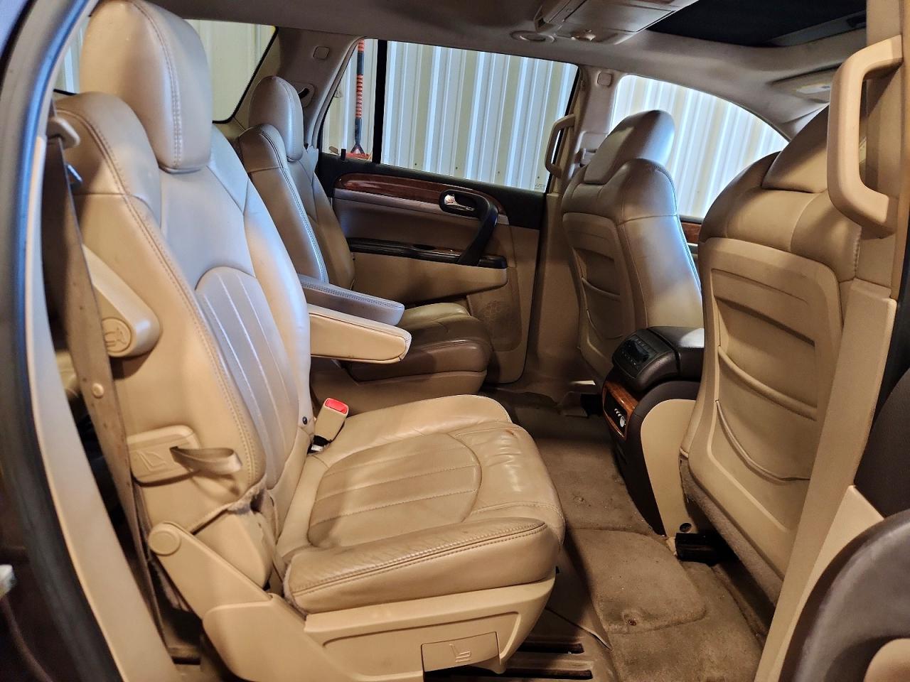 2008 BUICK ENCLAVE CXL photo 21