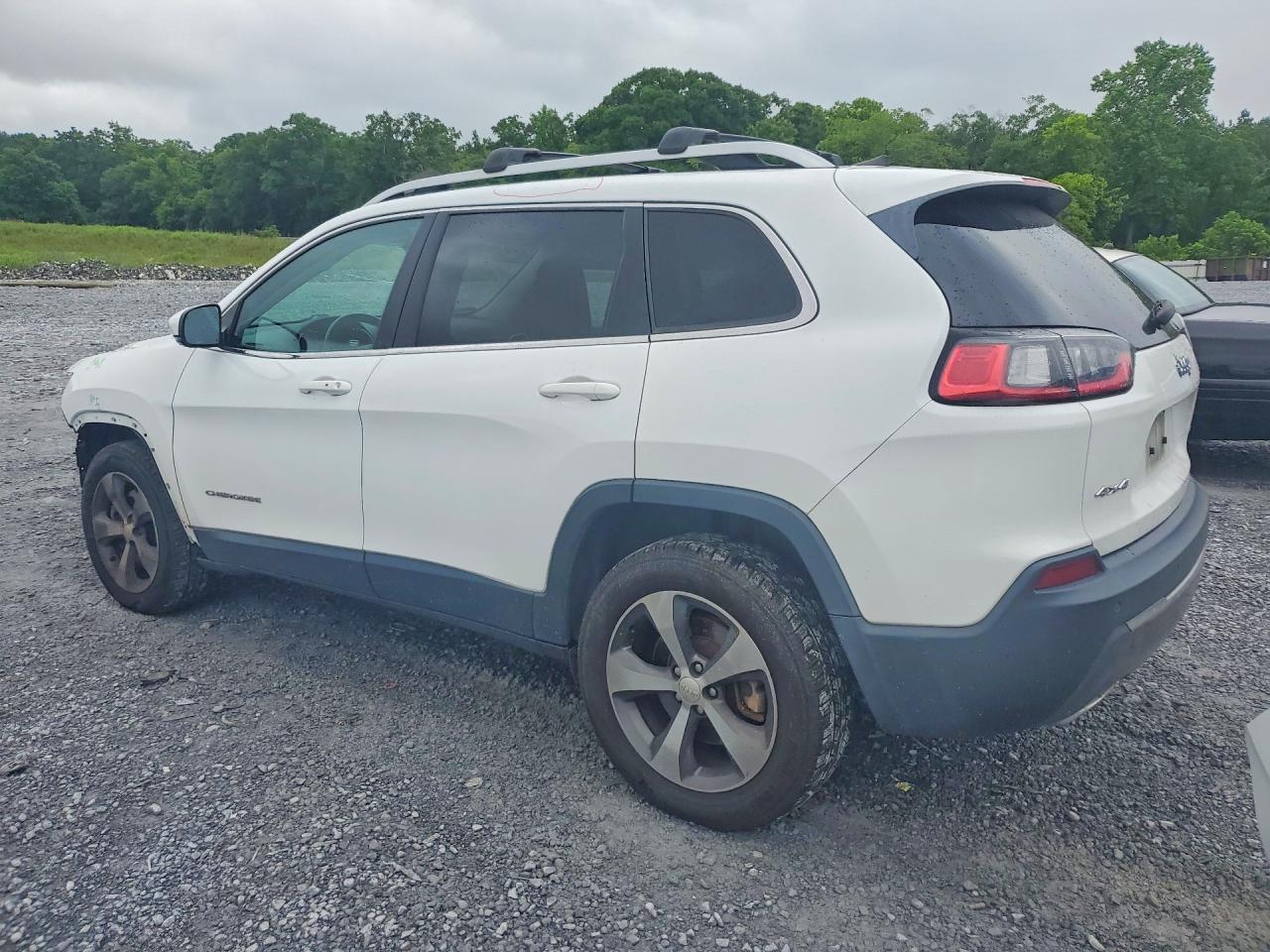 2019 JEEP CHEROKEE LIMITED photo 3