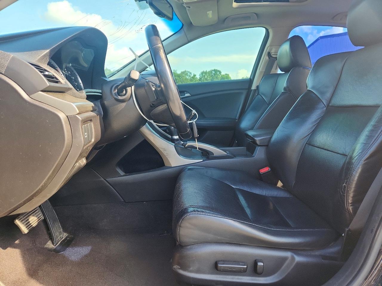 2010 ACURA TSX photo 19