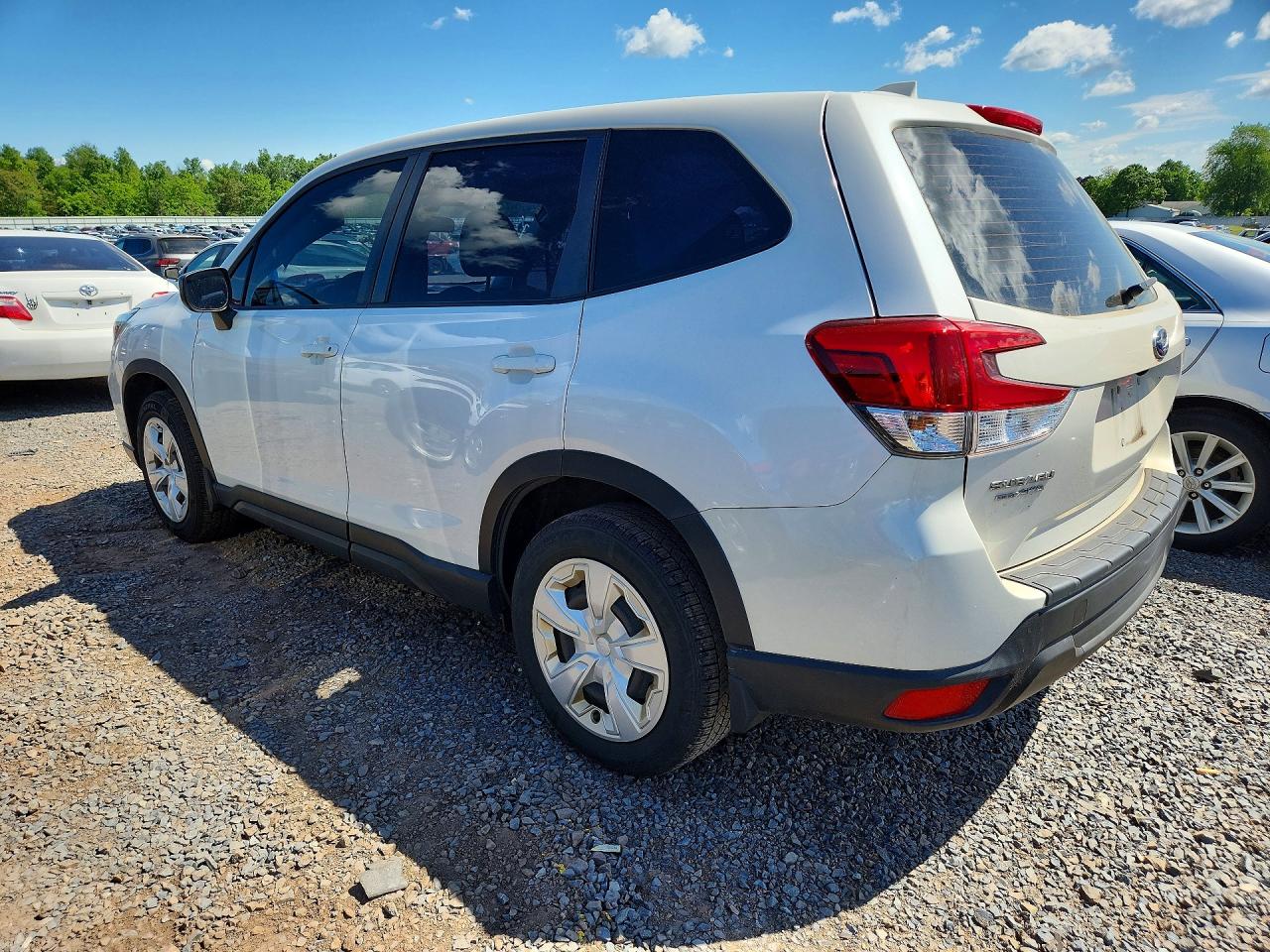 2021 SUBARU FORESTER photo 2