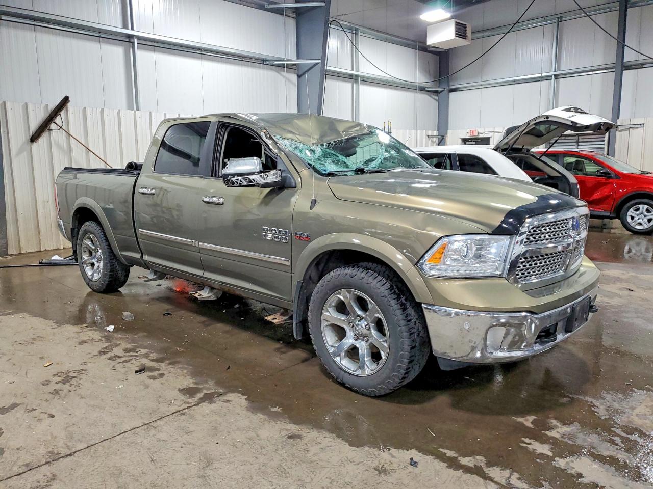 2014 RAM 1500 LARAMIE photo 10