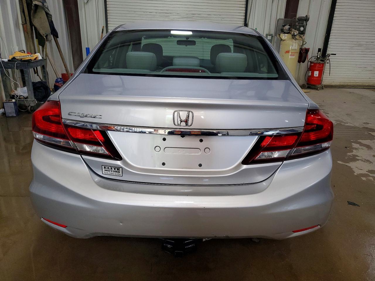 2015 HONDA CIVIC LX photo 11