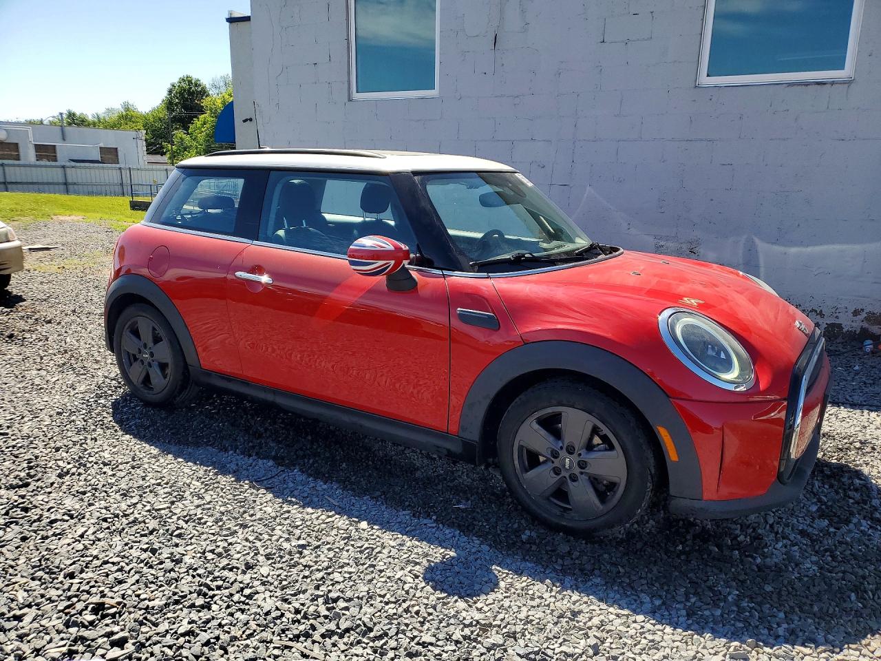 2022 MINI COOPER photo 7