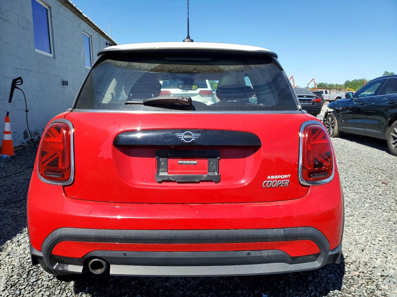 2022 MINI COOPER photo 11