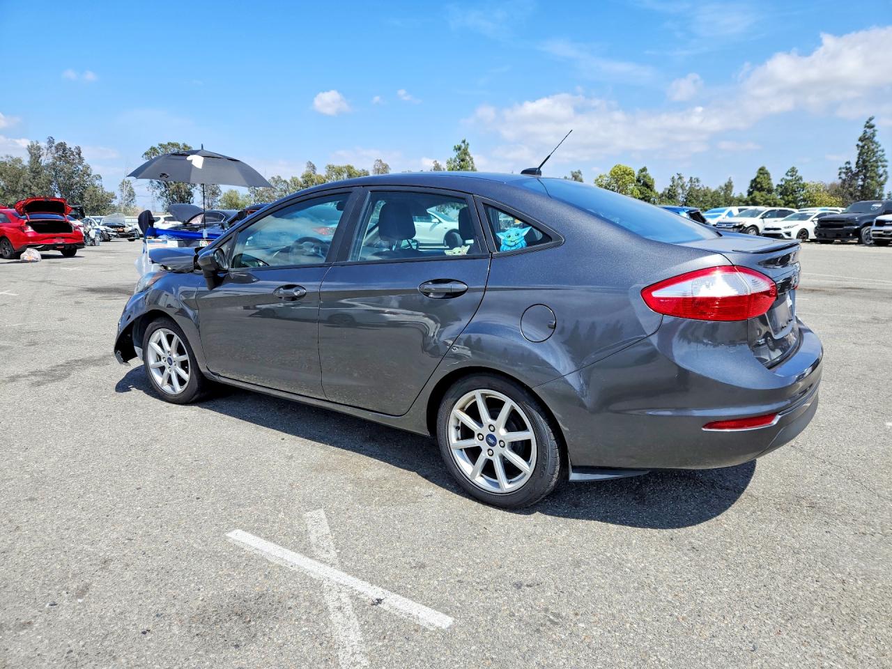 2019 FORD FIESTA SE photo 4
