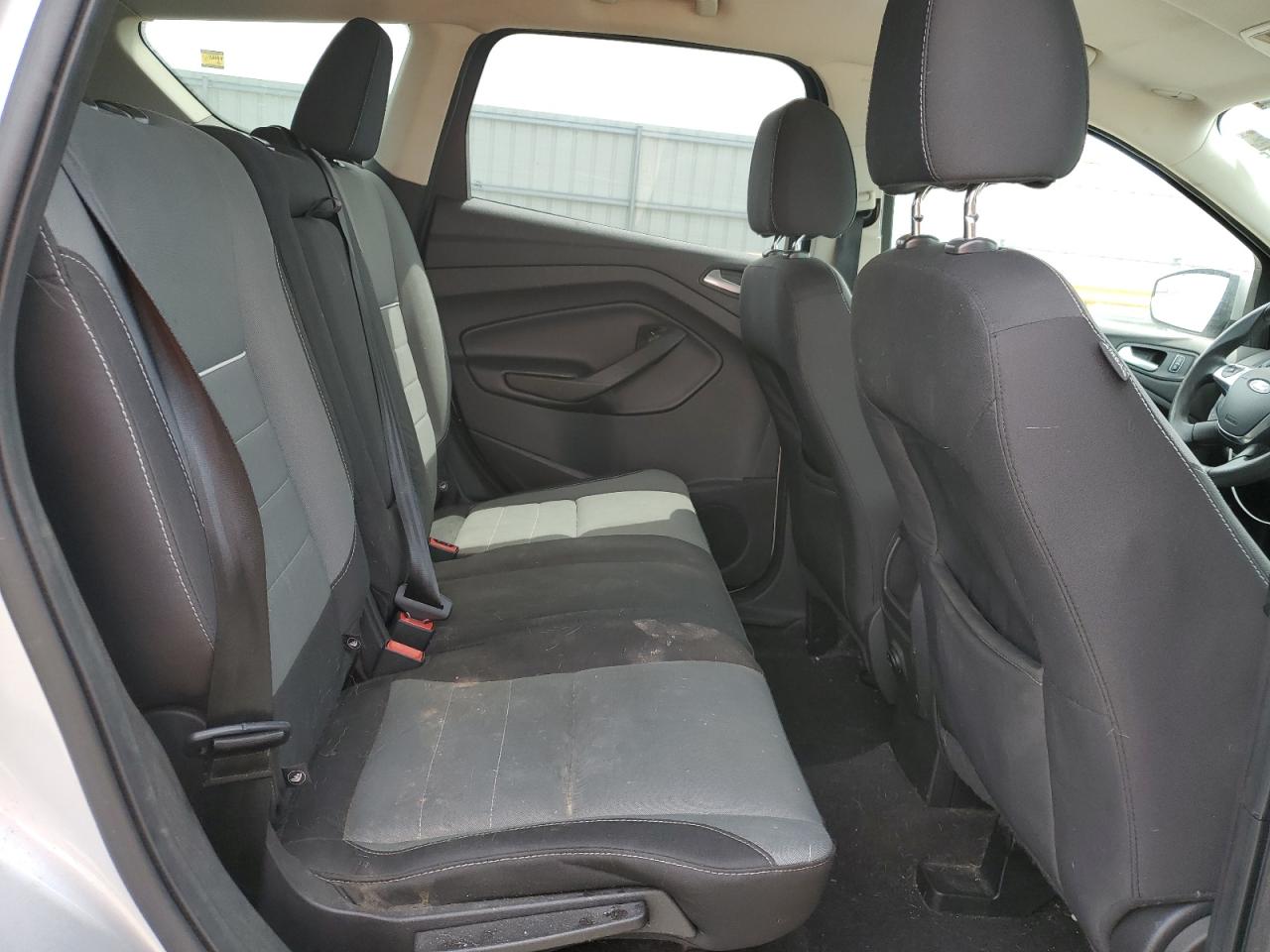 2015 FORD ESCAPE SE photo 21