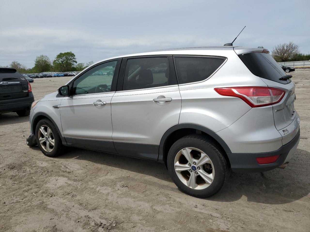 2015 FORD ESCAPE SE photo 3