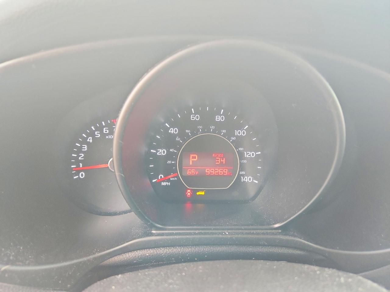 2017 KIA SOUL + photo 17