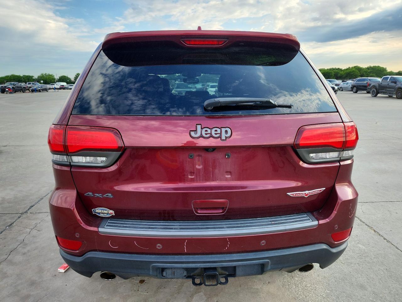 2019 JEEP GRAND CHEROKEE TRAILHAWK photo 11