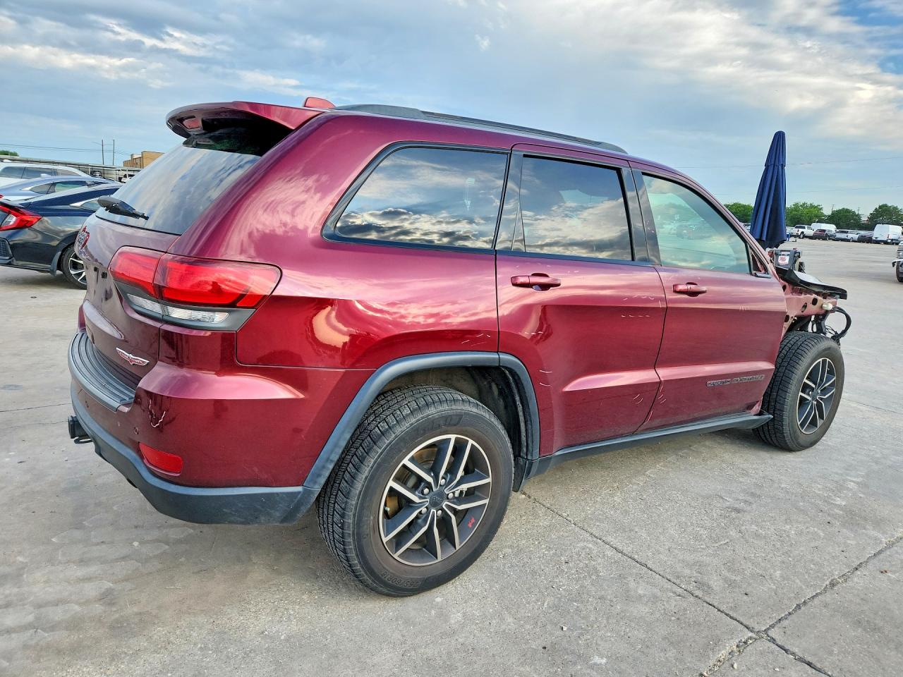2019 JEEP GRAND CHEROKEE TRAILHAWK photo 5
