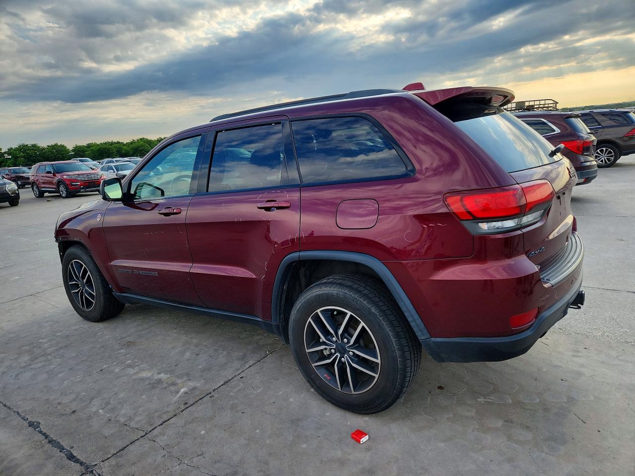 2019 JEEP GRAND CHEROKEE TRAILHAWK photo 3