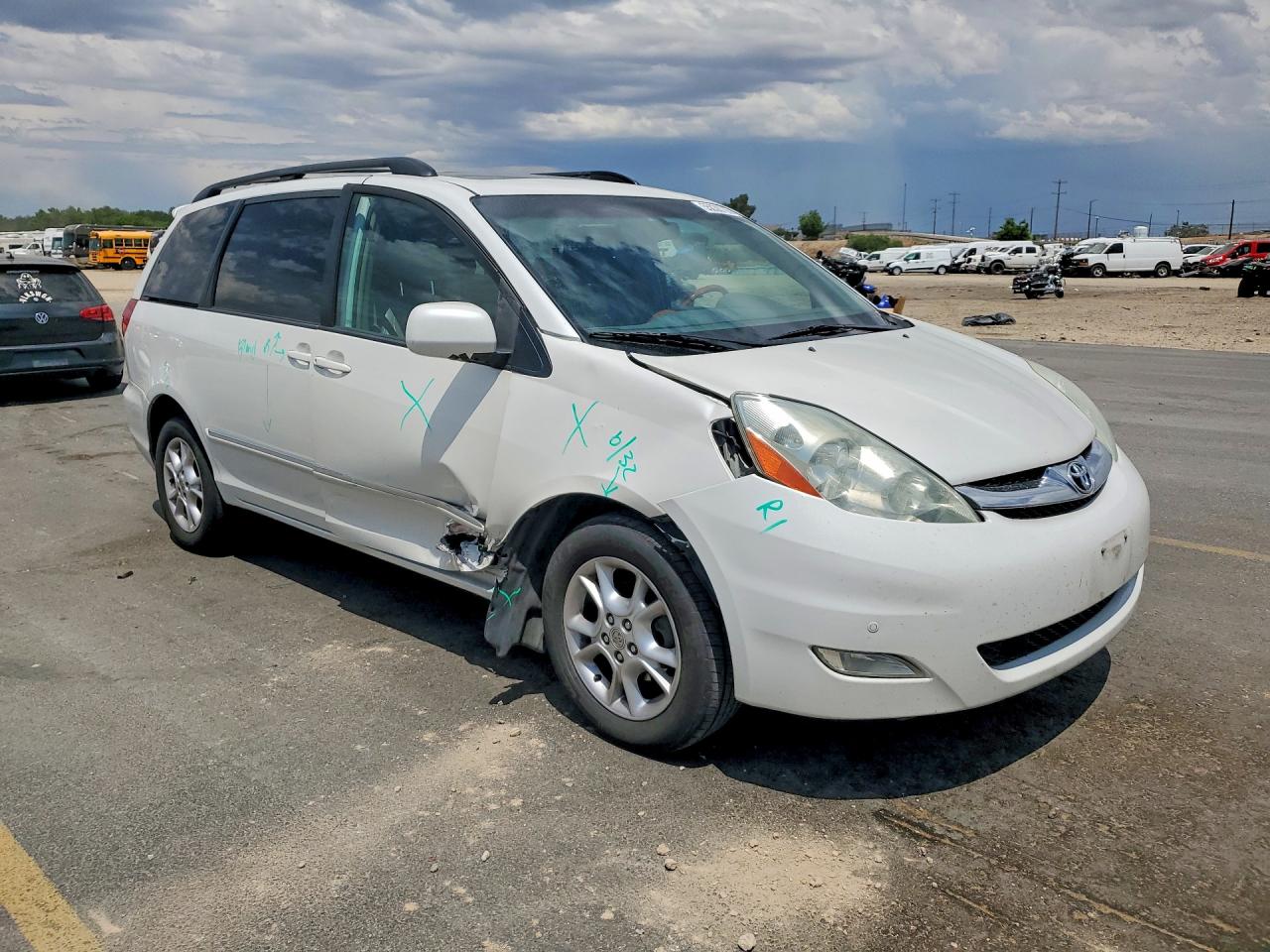 2006 TOYOTA SIENNA XLE LIMITED 7 PASSENGER photo 7