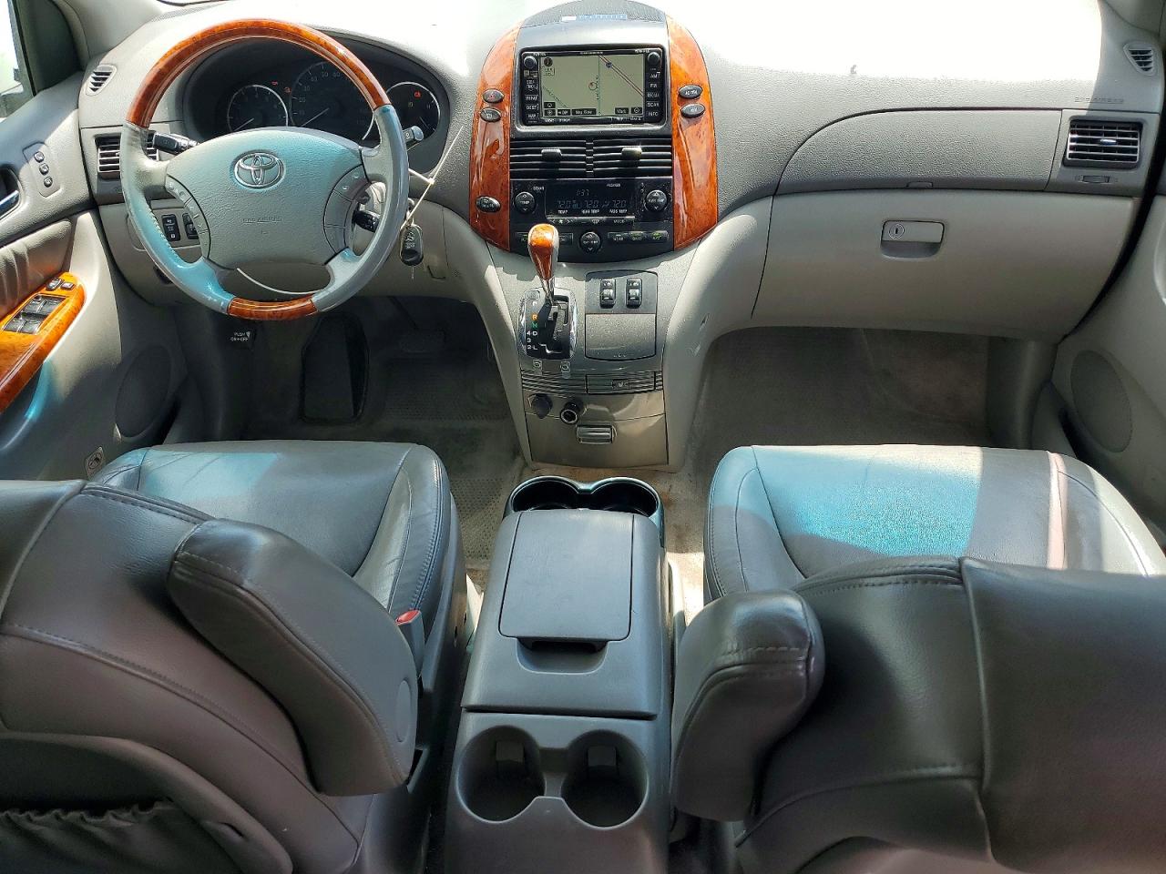 2006 TOYOTA SIENNA XLE LIMITED 7 PASSENGER photo 15