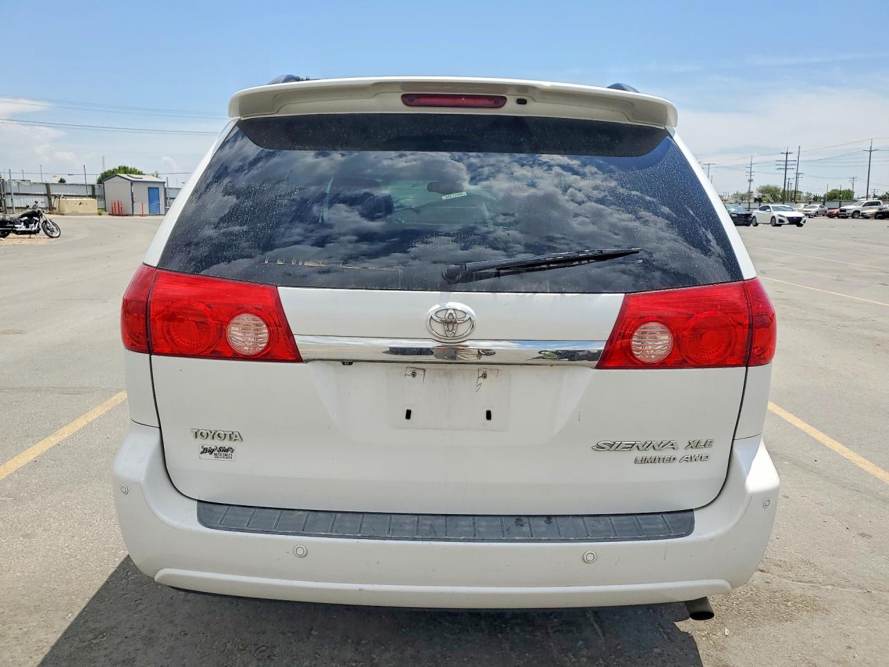 2006 TOYOTA SIENNA XLE LIMITED 7 PASSENGER photo 11