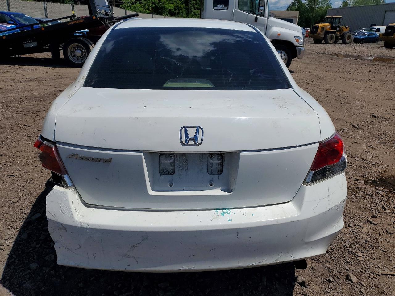 2010 HONDA ACCORD photo 6