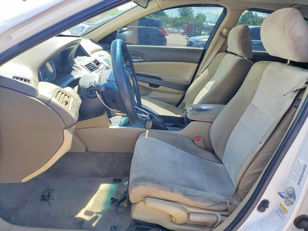 2010 HONDA ACCORD photo 7