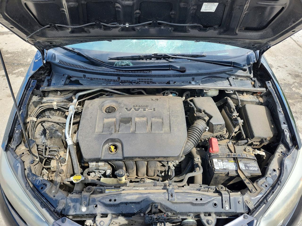 2015 TOYOTA COROLLA LE photo 31