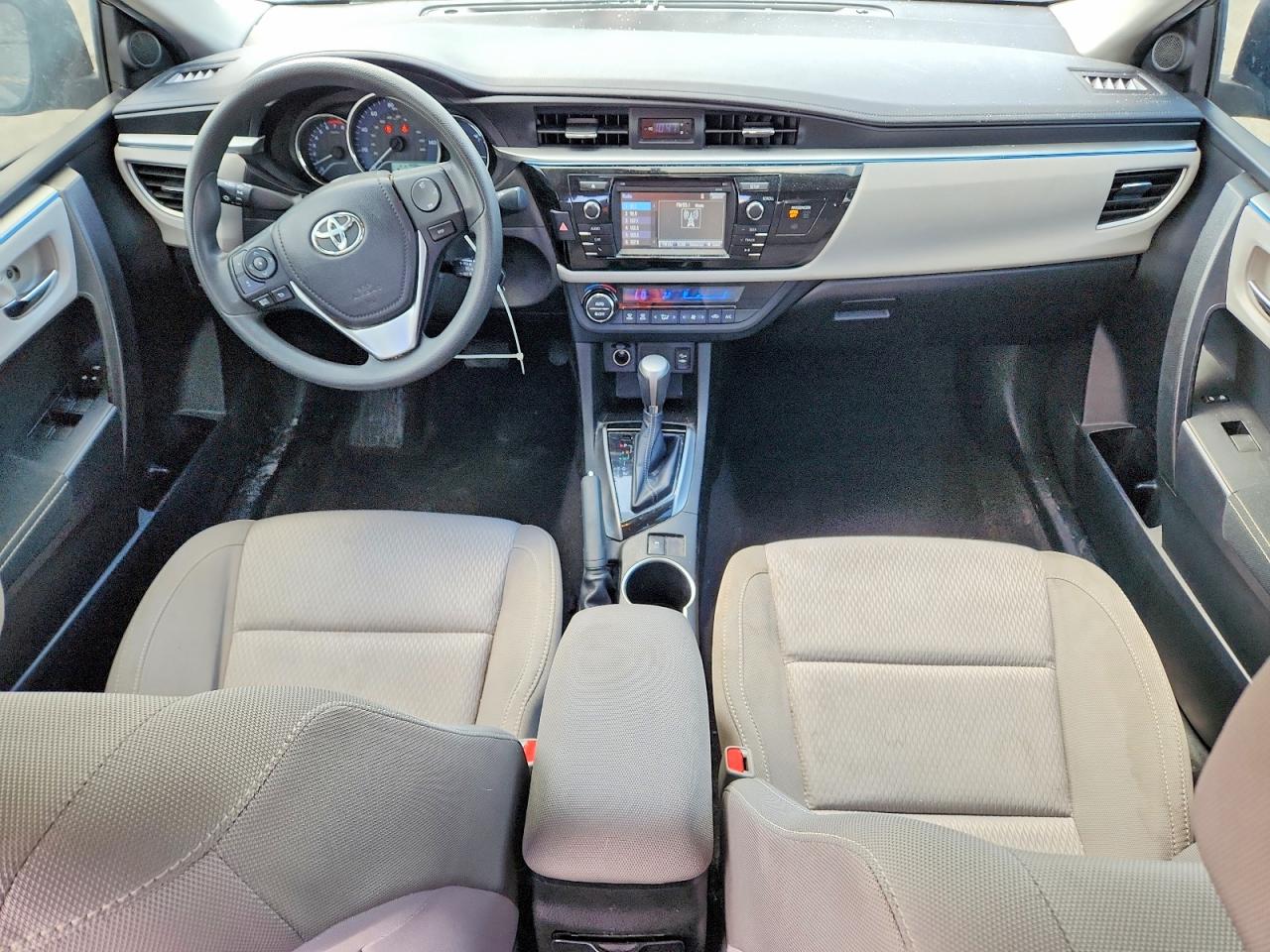 2015 TOYOTA COROLLA LE photo 22
