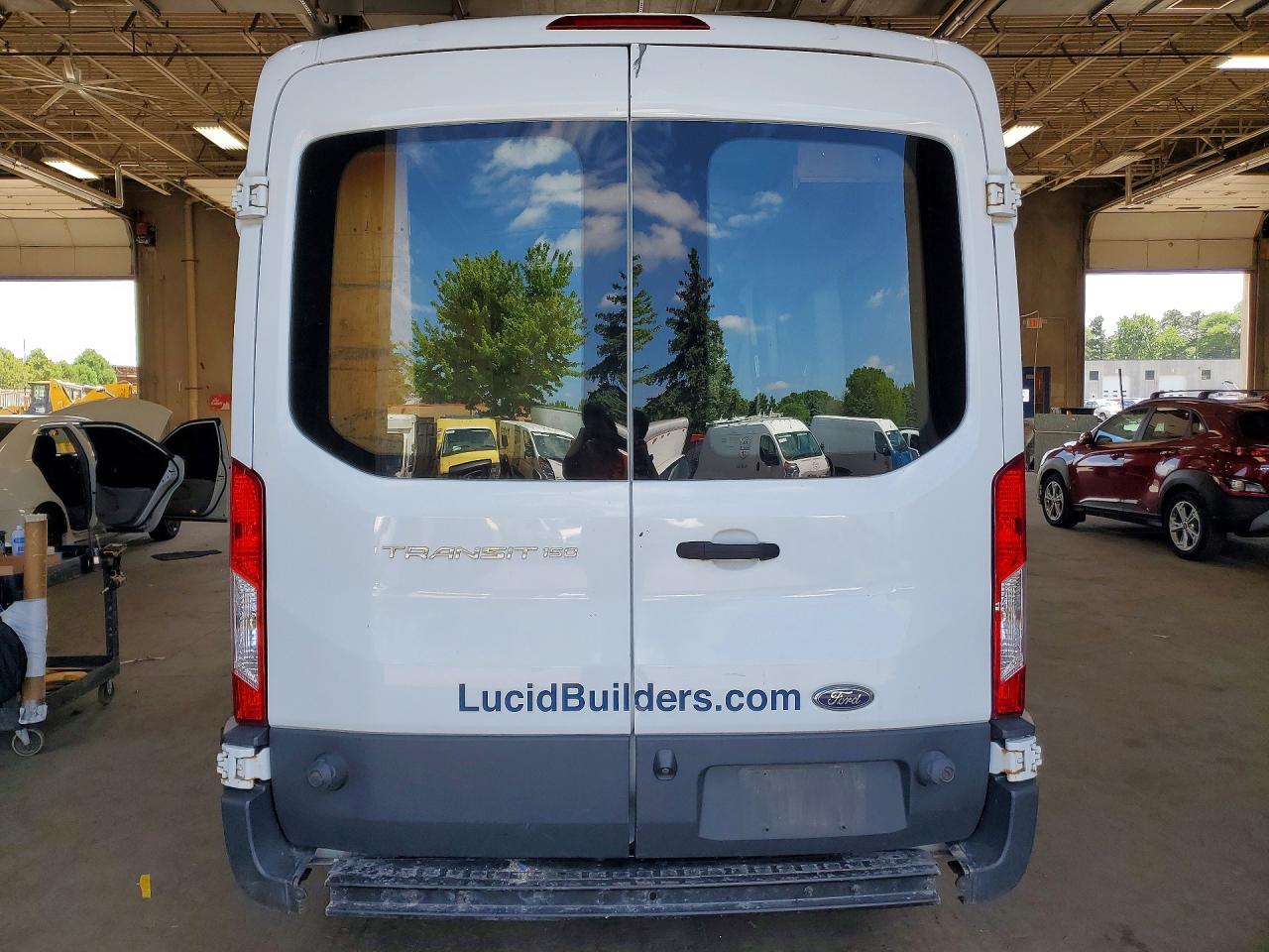 2017 FORD TRANSIT T-150 photo 16