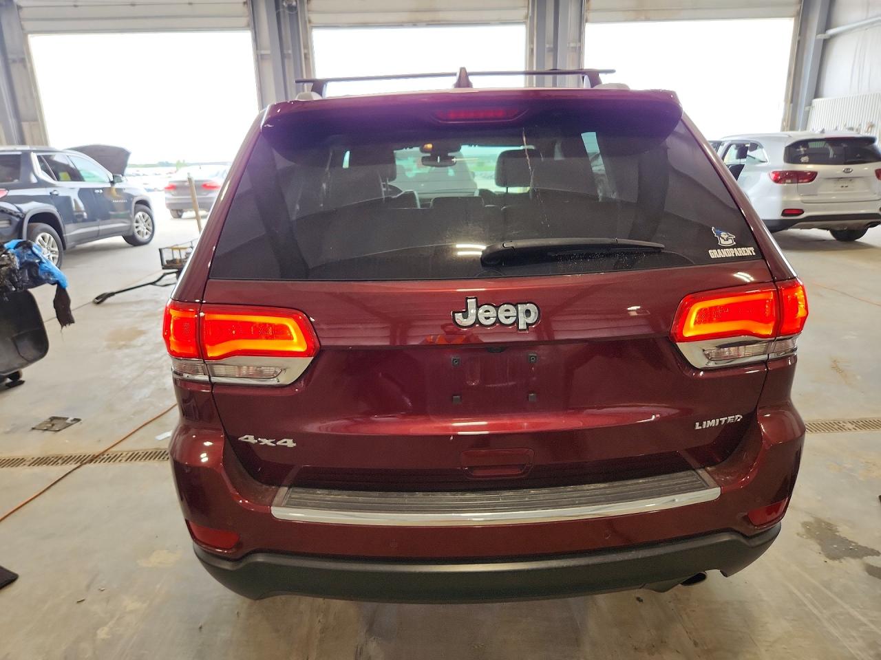 2018 JEEP GRAND CHEROKEE LIMITED photo 16
