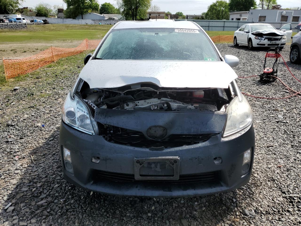 2010 TOYOTA PRIUS photo 5