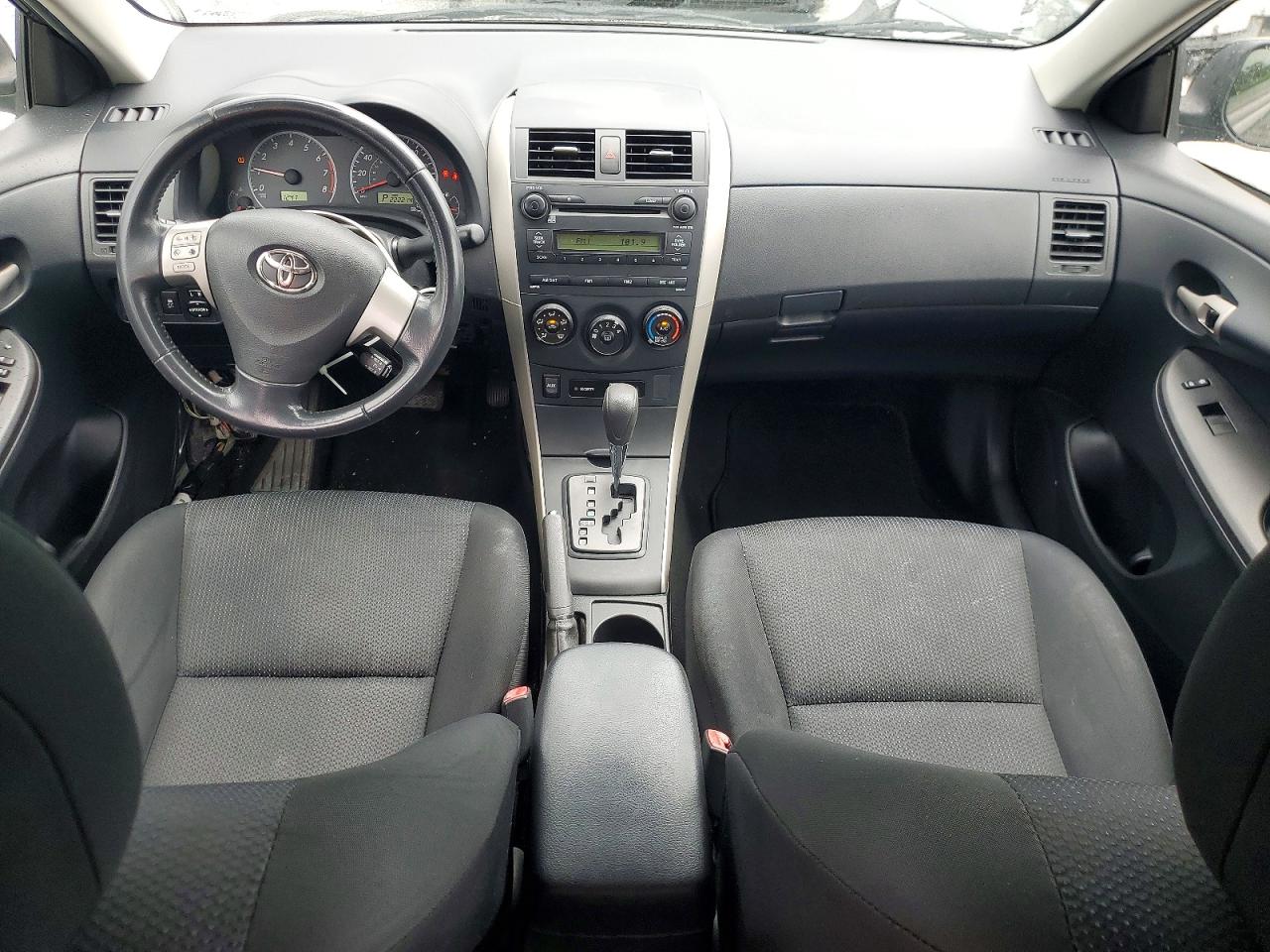 2009 TOYOTA COROLLA S photo 8