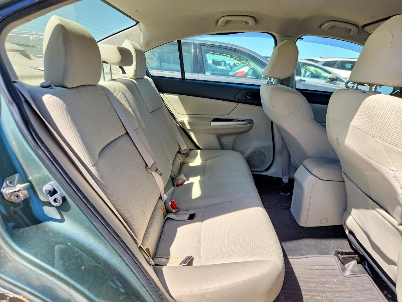 2016 SUBARU IMPREZA photo 19