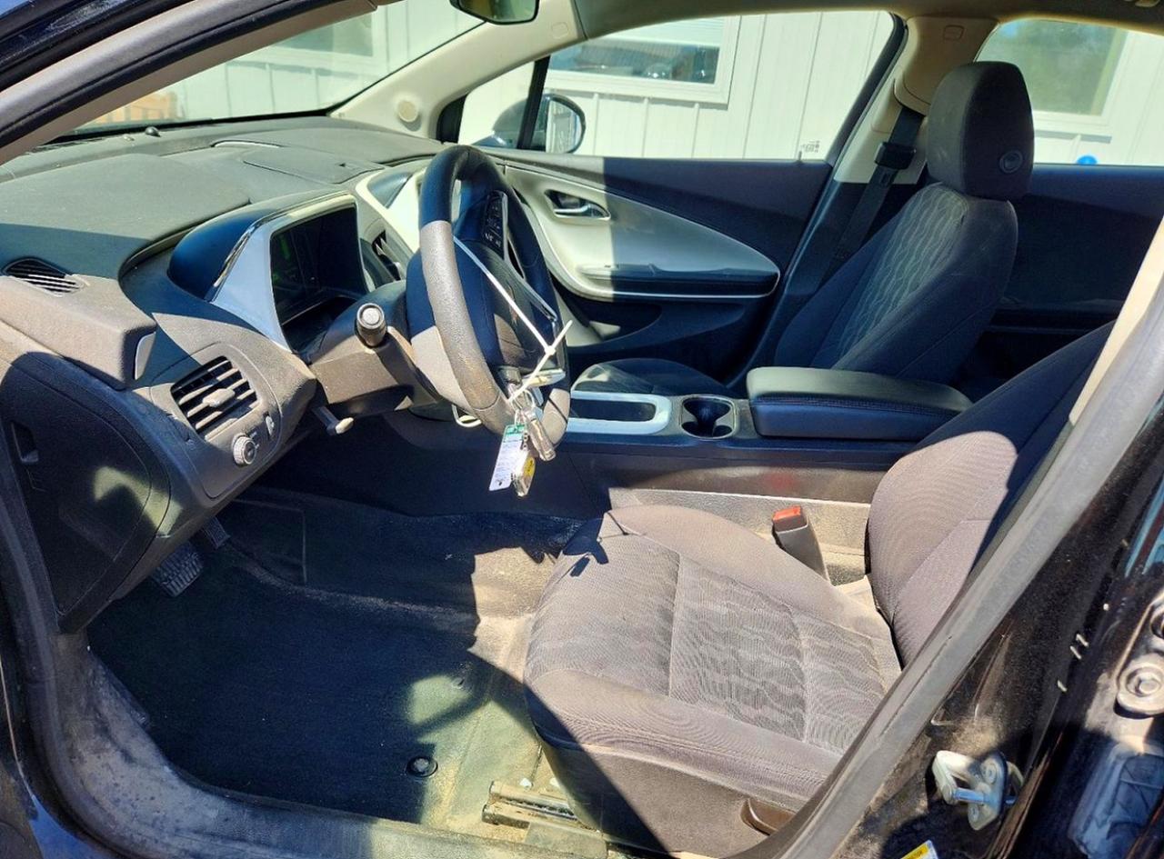 2013 CHEVROLET VOLT photo 13
