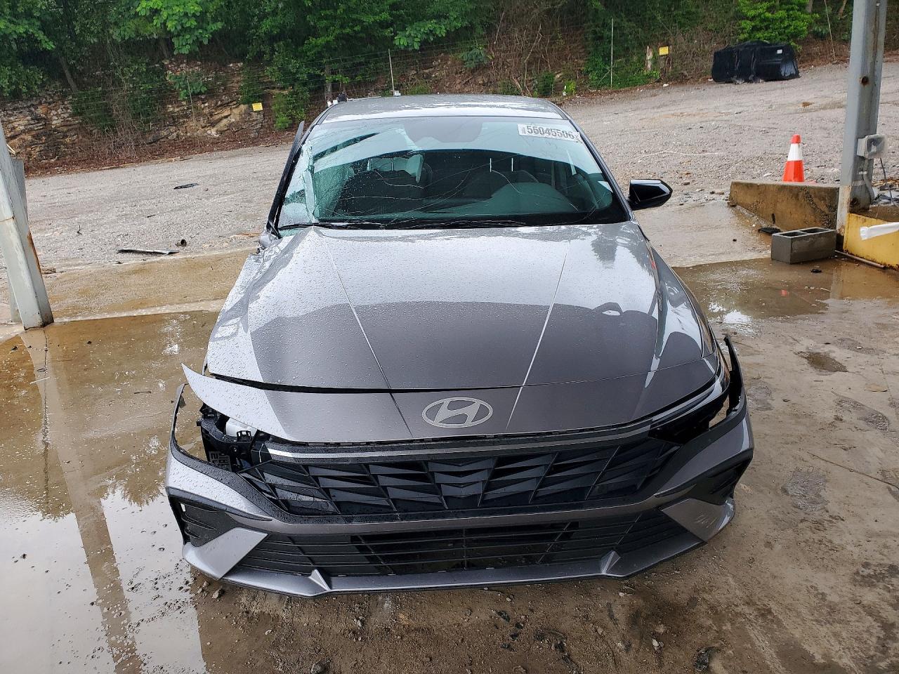 2025 HYUNDAI ELANTRA SEL SPORT photo 9