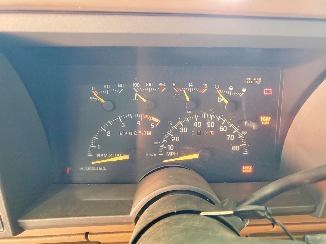 1994 CHEVROLET GMT-400 K1500 photo 17