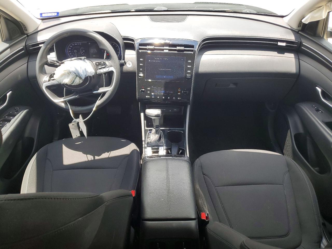 2024 HYUNDAI TUCSON SEL photo 8
