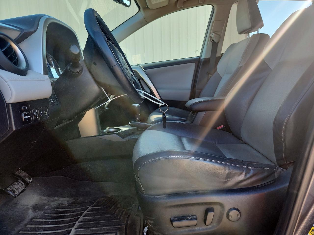 2014 TOYOTA RAV4 LIMITED photo 13
