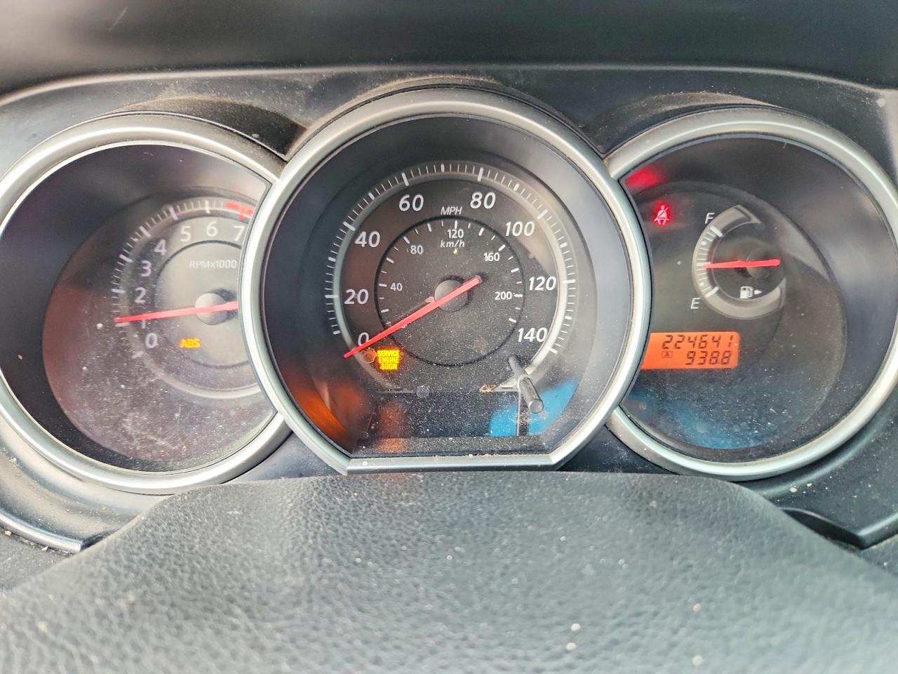2011 NISSAN VERSA 1.8 S photo 17