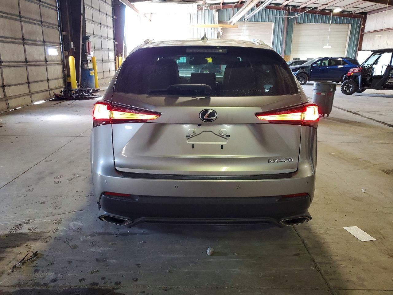 2020 LEXUS NX 300 photo 11