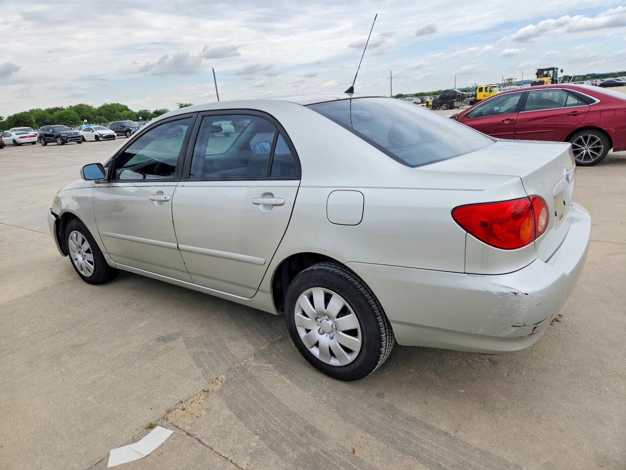 2003 TOYOTA COROLLA LE photo 2