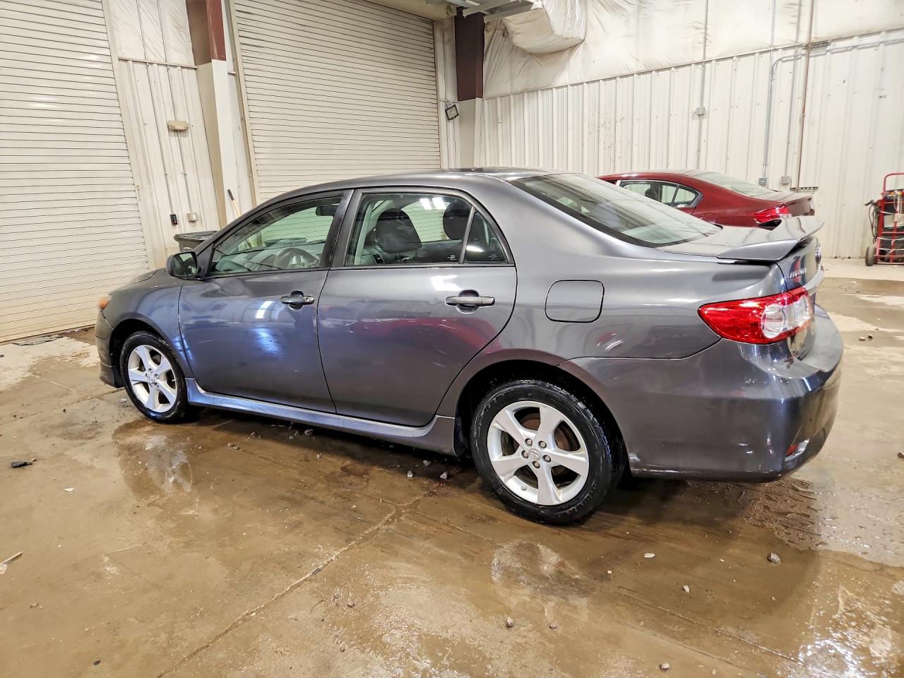 2011 TOYOTA COROLLA S photo 2