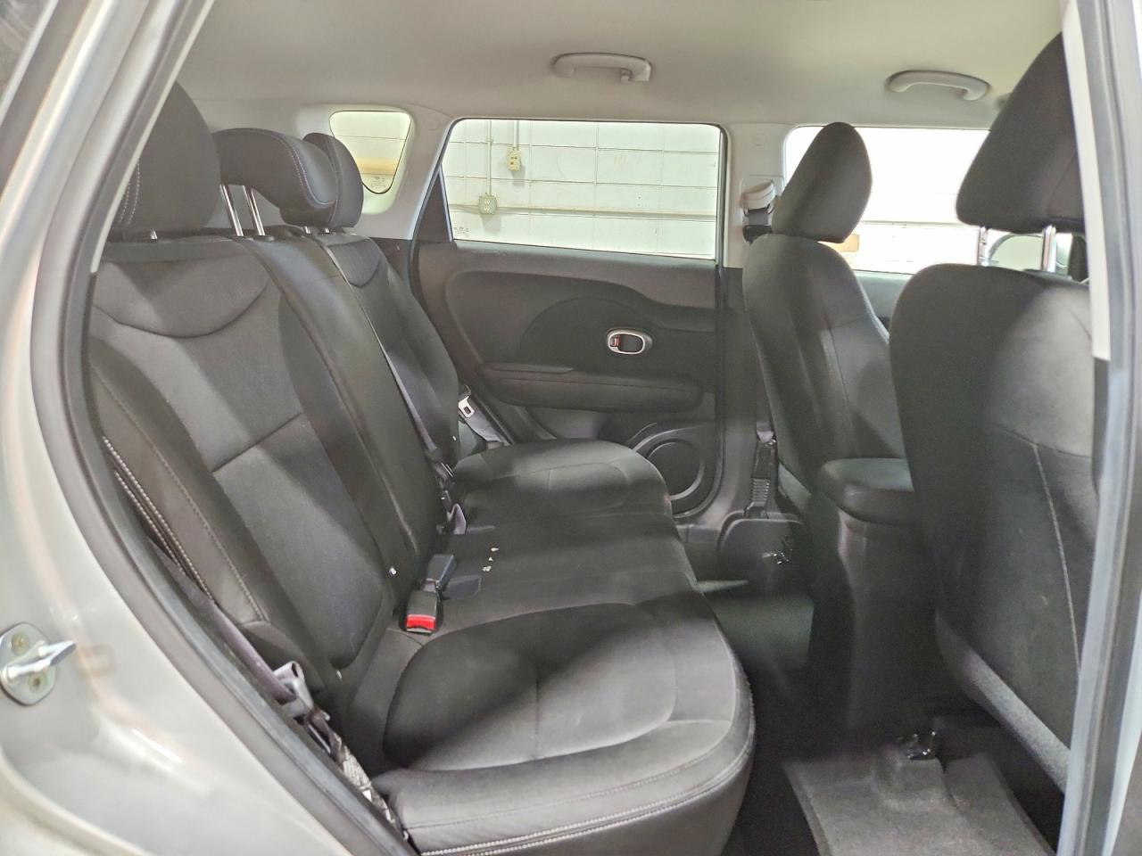 2016 KIA SOUL BASE photo 21