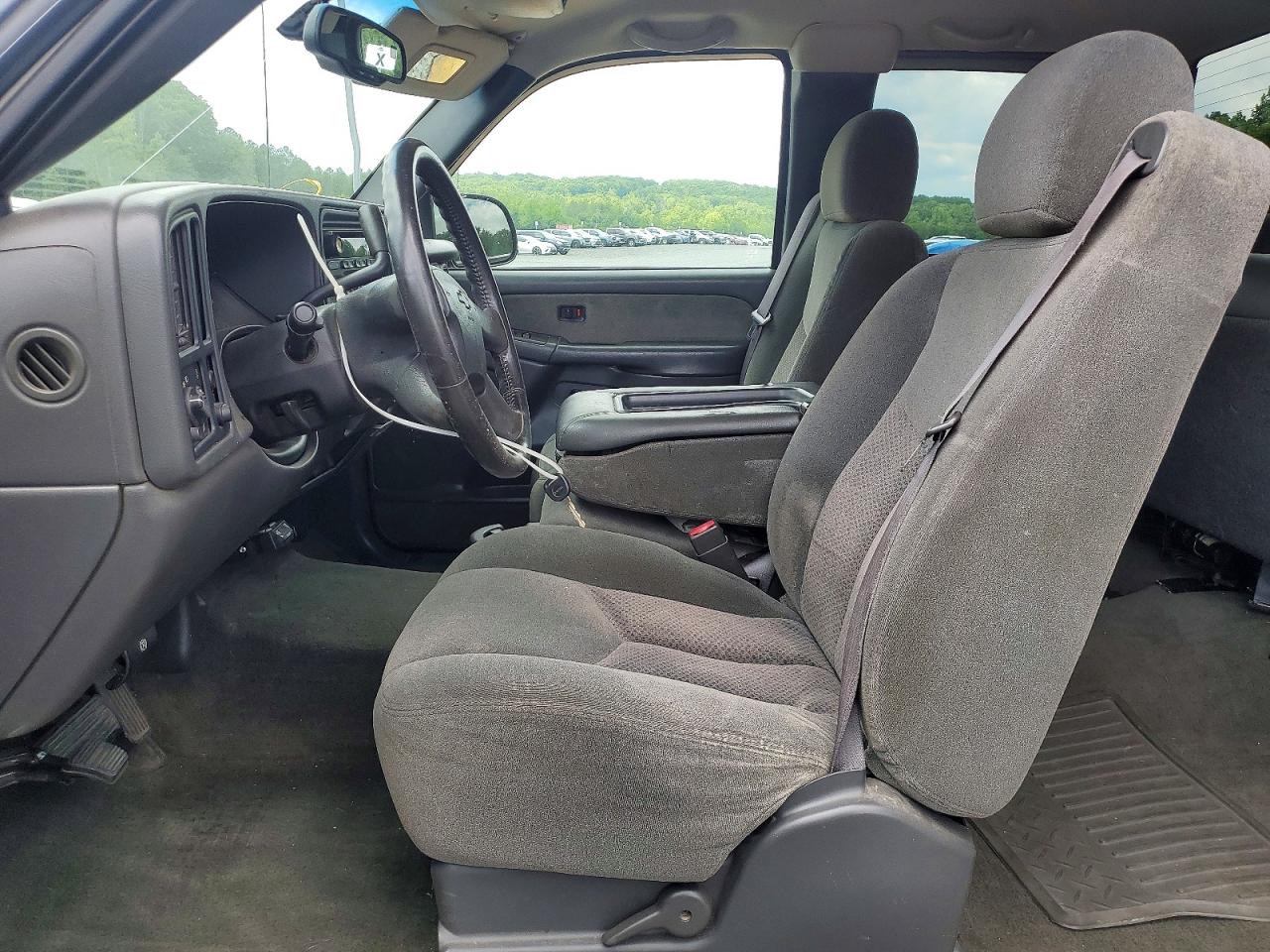 2003 CHEVROLET SILVERADO C1500 photo 13