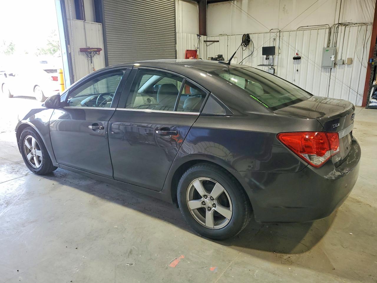 2014 CHEVROLET CRUZE LT photo 4